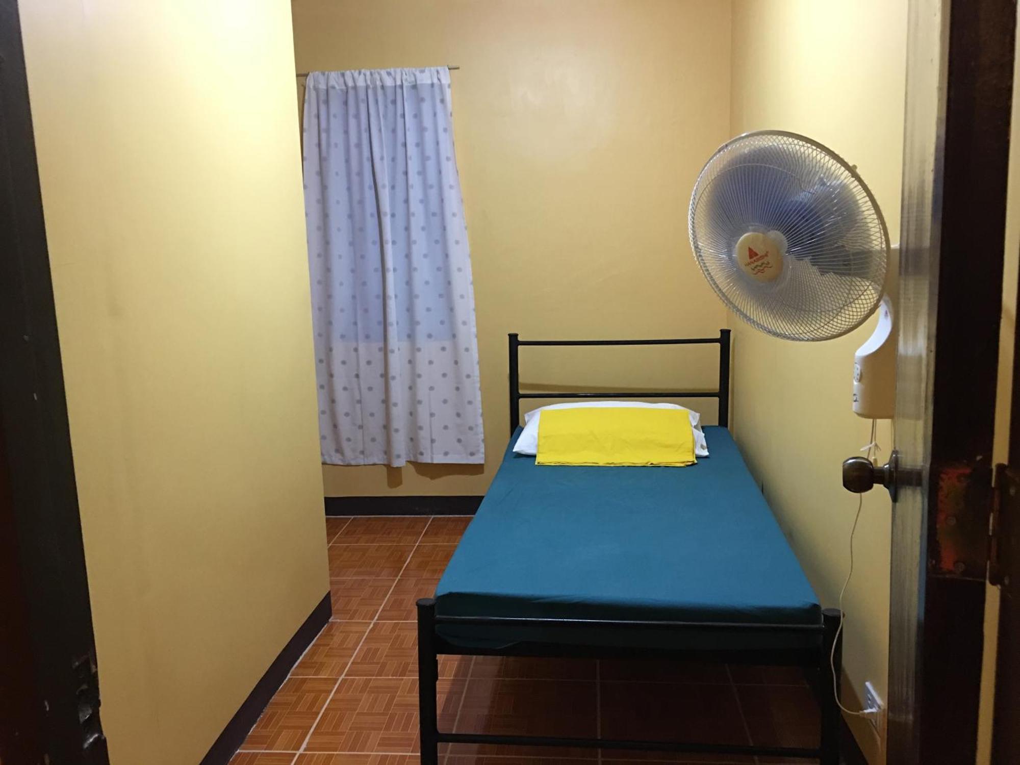 Отель Pines Mansion Butuan City Экстерьер фото