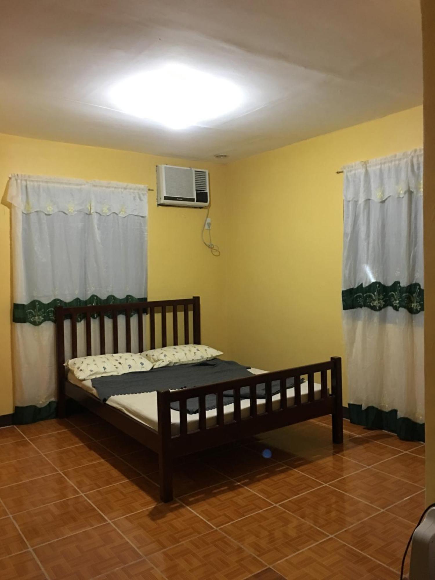 Отель Pines Mansion Butuan City Экстерьер фото
