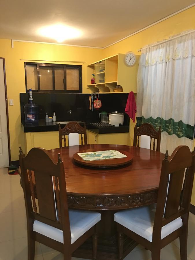 Отель Pines Mansion Butuan City Экстерьер фото